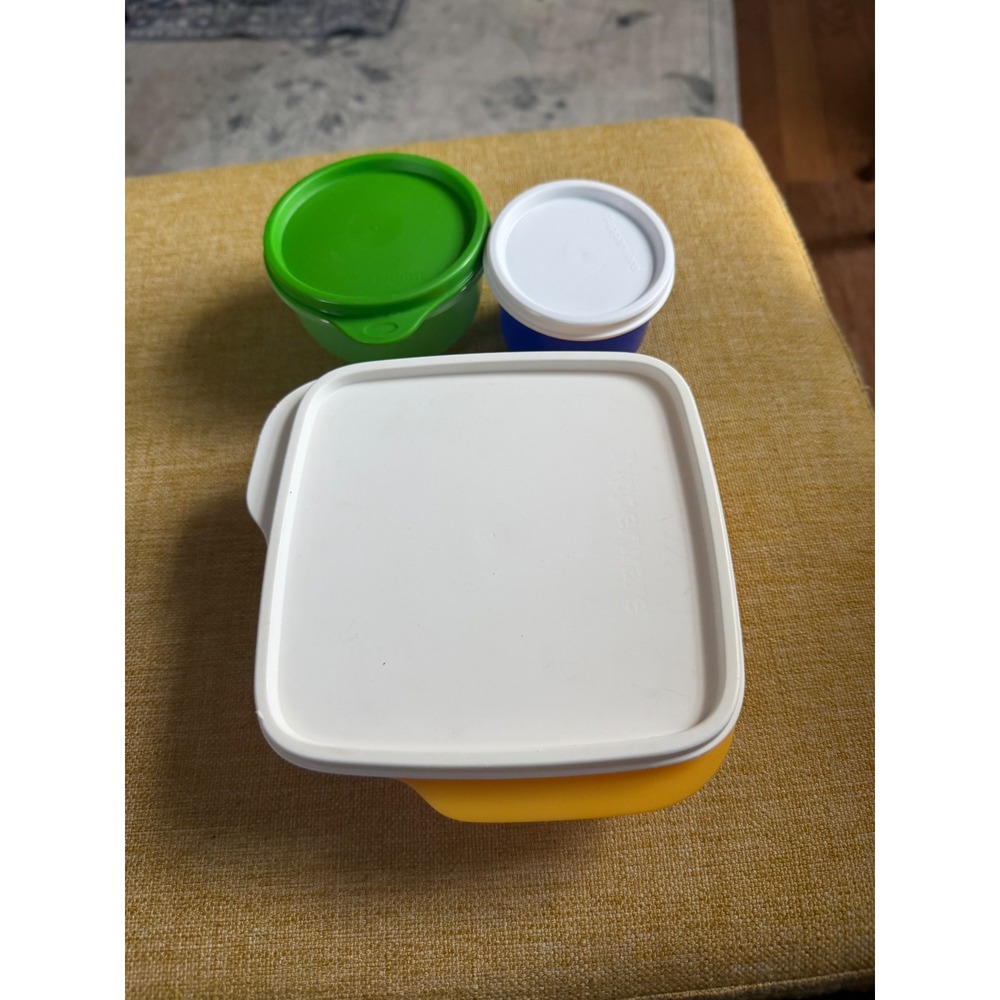 Tupperware Compartment Bento Lunch Box Yellow‎ 550ml and 2 Small Snack Bowls Set
